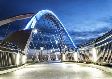 如何通過智能照明系統提高舒適度？